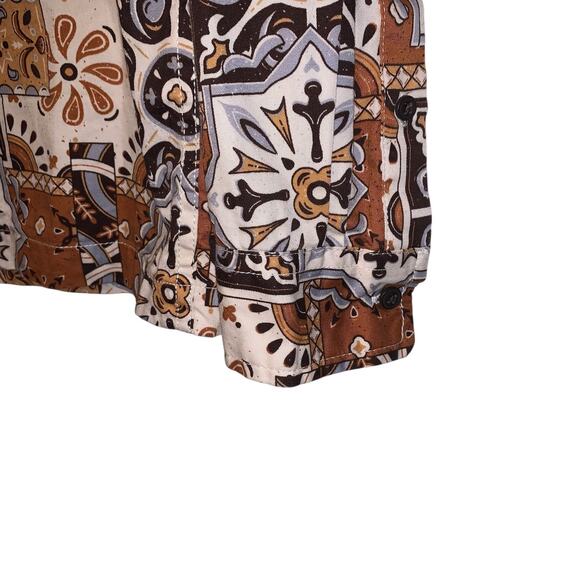 Earthbound button up shirt sz small - Picture 9 of 12